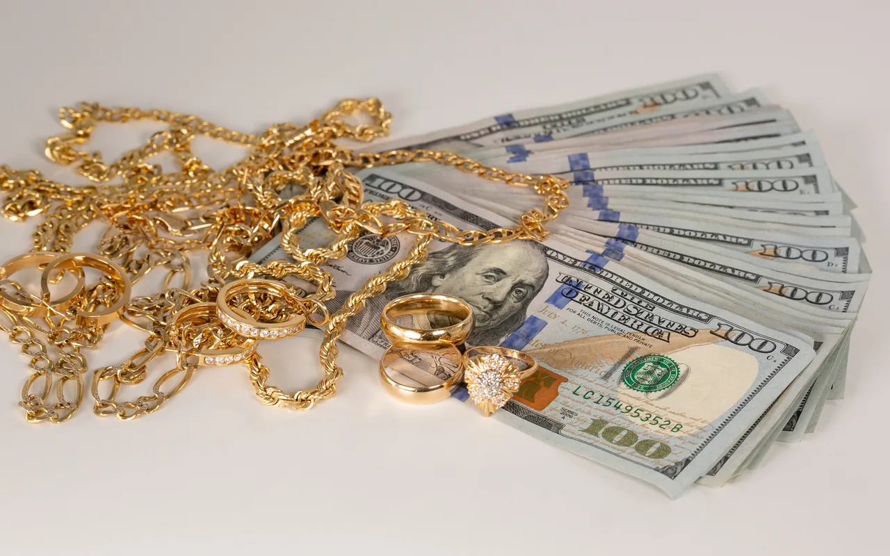 Gold we buy in Salem
