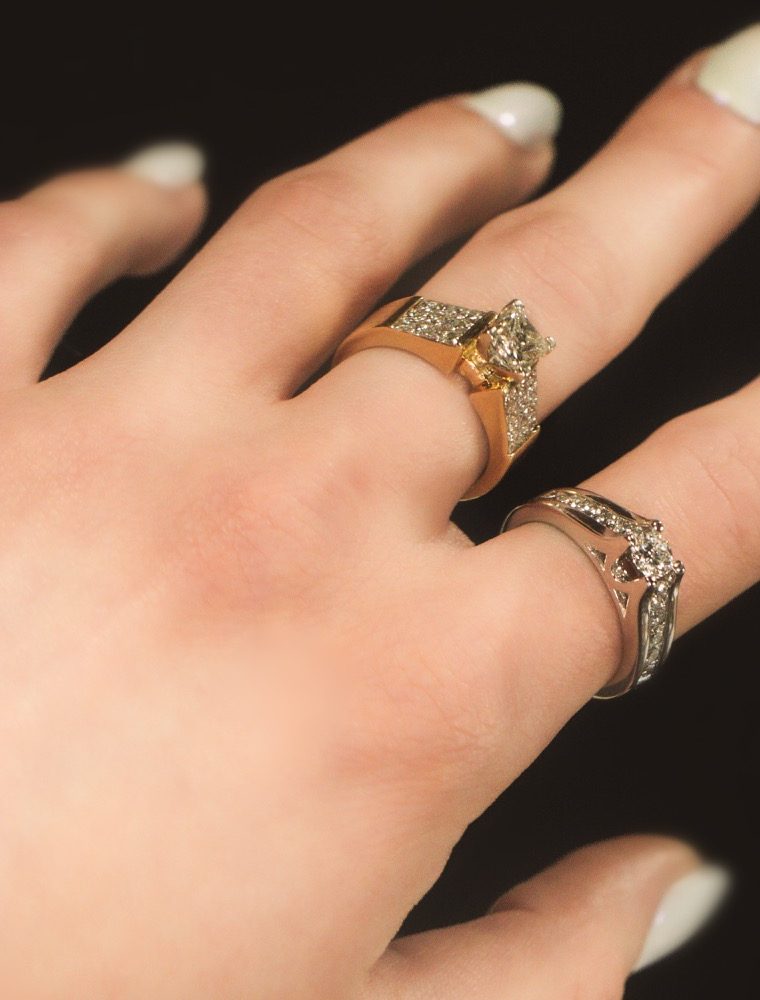 Gold Jewelry we buy in Salem