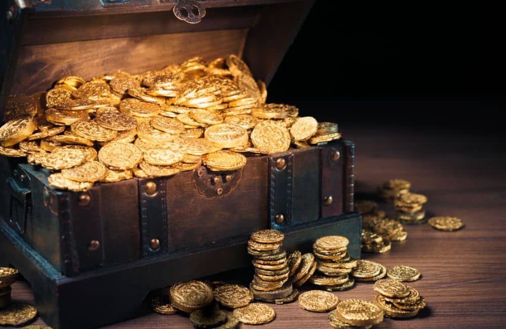 Buy gold coins online in 2023 - discover the best place to buy gold at affordable prices.