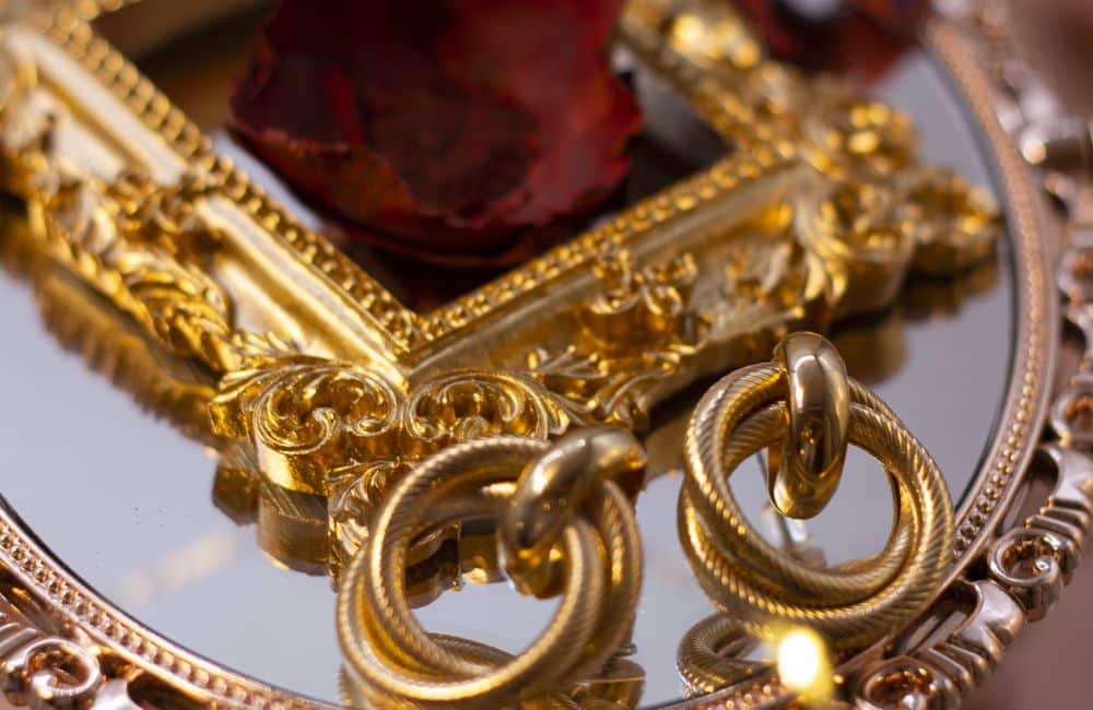 Essential Criteria for Selling Scrap Jewelry Successfully